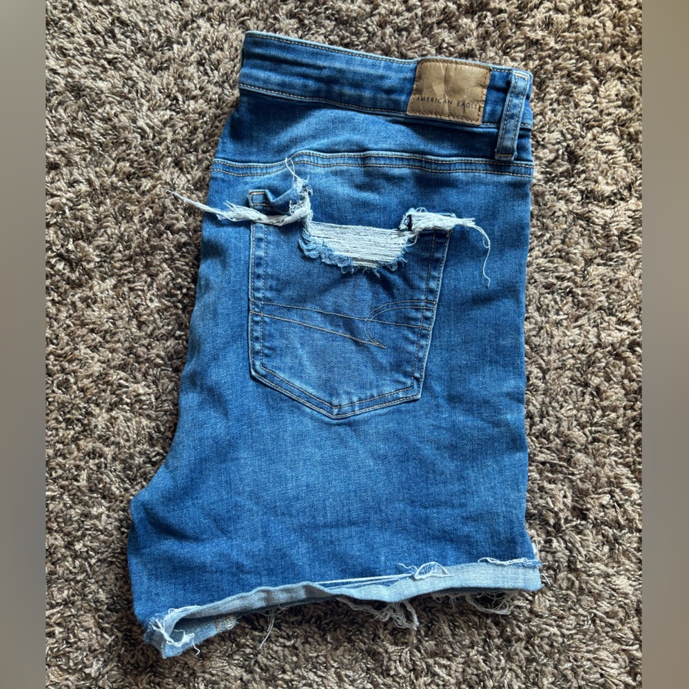 American Eagle Shorts 🦅 - Picture 3 of 8